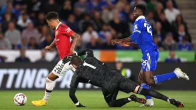 مانشستر يحقق فوزه الثالث