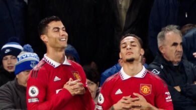 رونالدو يثني على اليونايتد