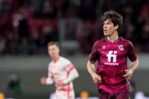 ريال سوسيداد يواجه شيريف