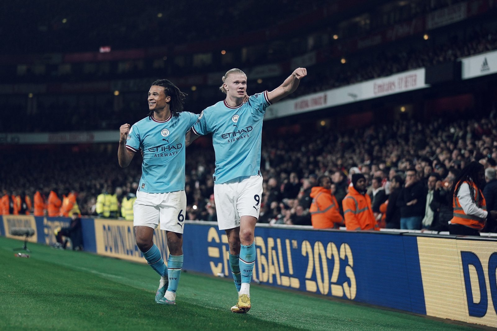 الدوري الإنجليزي الممتاز البريميرليغ 