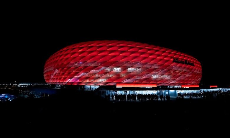 هل ستحدد موقعة الأليانز آرينا مستقبل مانشستر يونايتد وباريس سان جيرمان معاً؟