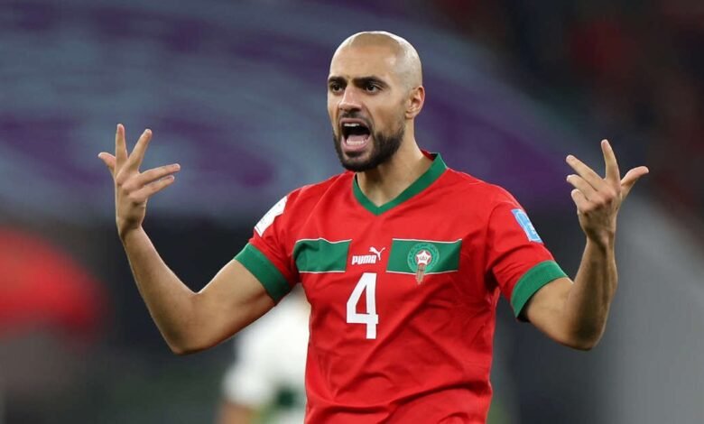 يمكن للاعب المغربي الدولي سفيان أمرابط أن يضيف ثقلًا إلى خط وسط برشلونة.