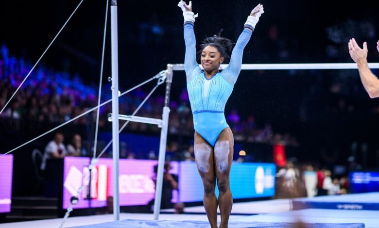 سيمون بايلز