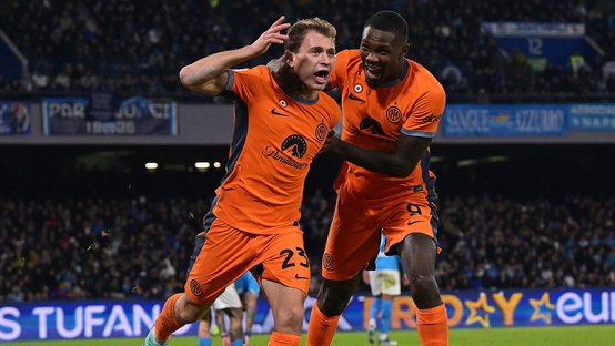 إنتر يعود إلى الصدارة بعد ثلاثية في شباك بطل الموسم الماضي نابولي