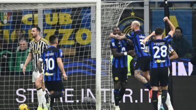 احتفل لاعبو إنترميلان بهدف جاتي العكسي