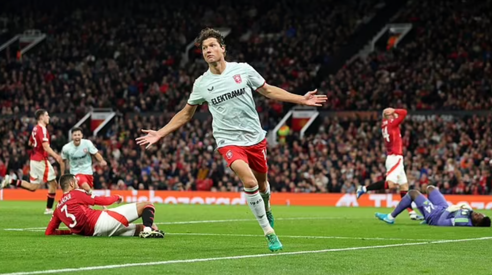 مانشستر يونايتد وإف سي تفينتي 