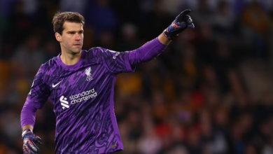 أليسون بيكر