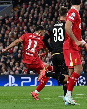 ليفربول وبولونيا