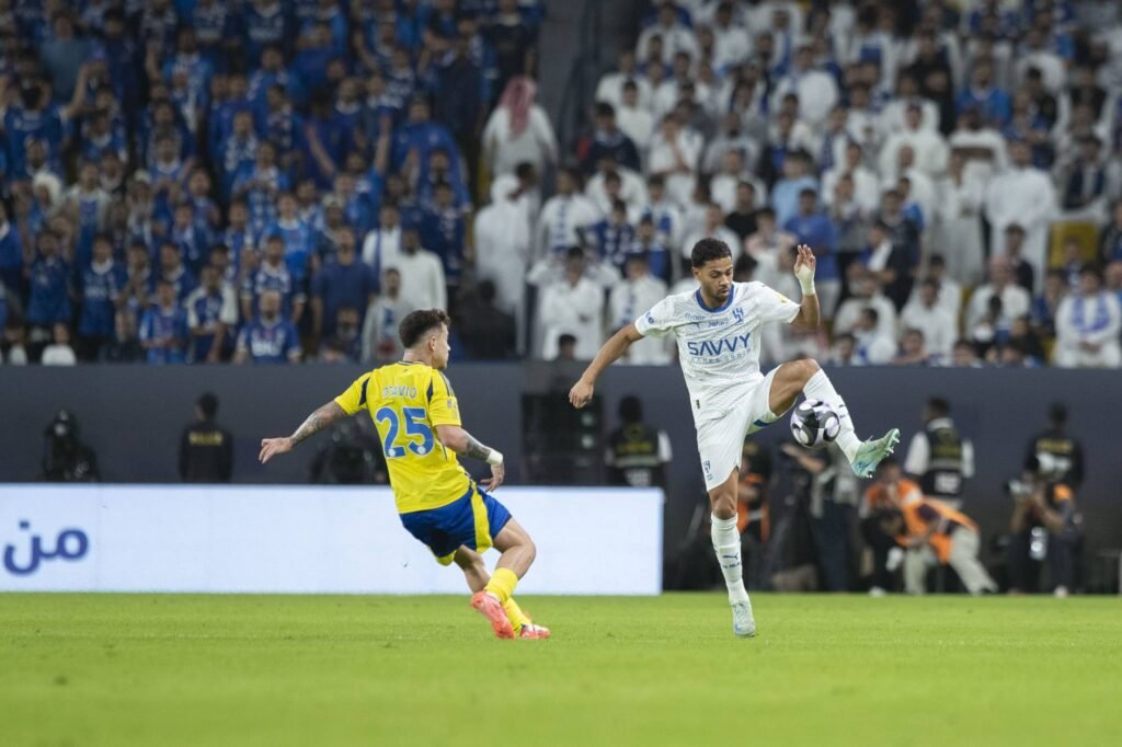 الهلال
