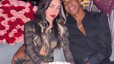 لامين يامال ونيكي نيكول