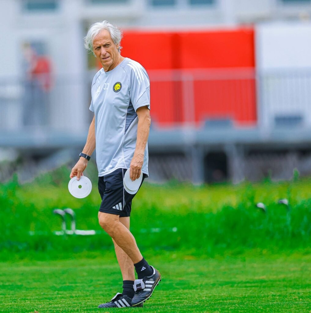 سوق انتقالات النصر 2025