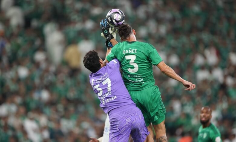 كلاسيكو الأهلي والهلال