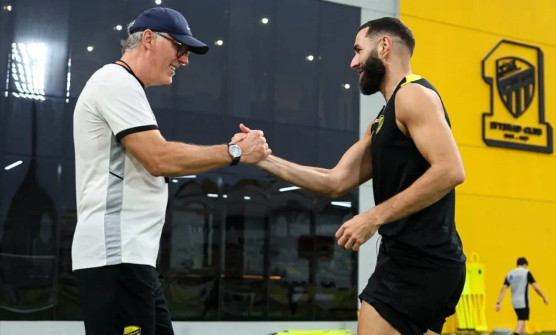 بلان يجهز بنزيمة للنصر