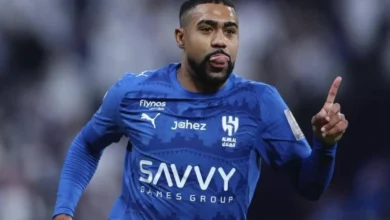 الهلال ضد الفتح