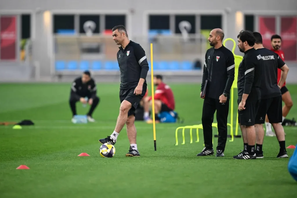 مدرب منتخب فلسطين