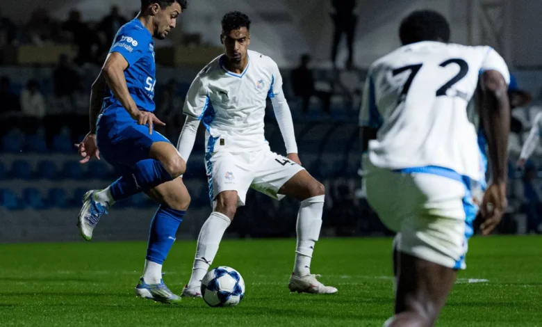 الهلال ضد الشارقة